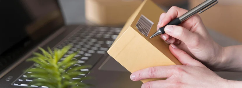 Связаться с нами 